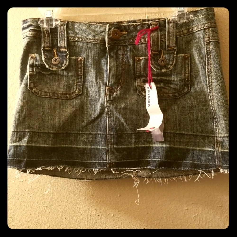 Denim skirt